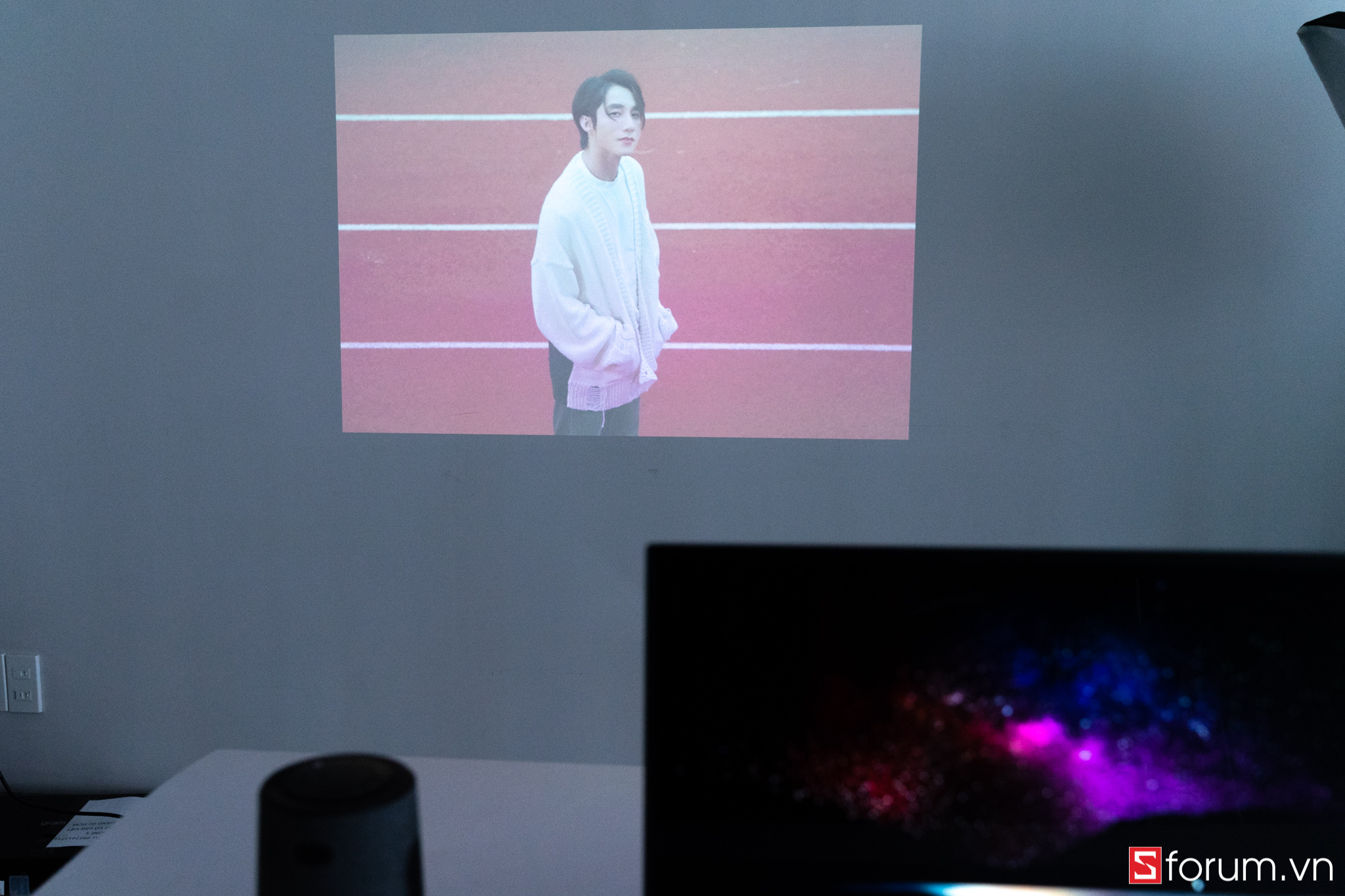hình ảnh chiếu thực tế của máy chiếu Asus ZenBeam Latte L1